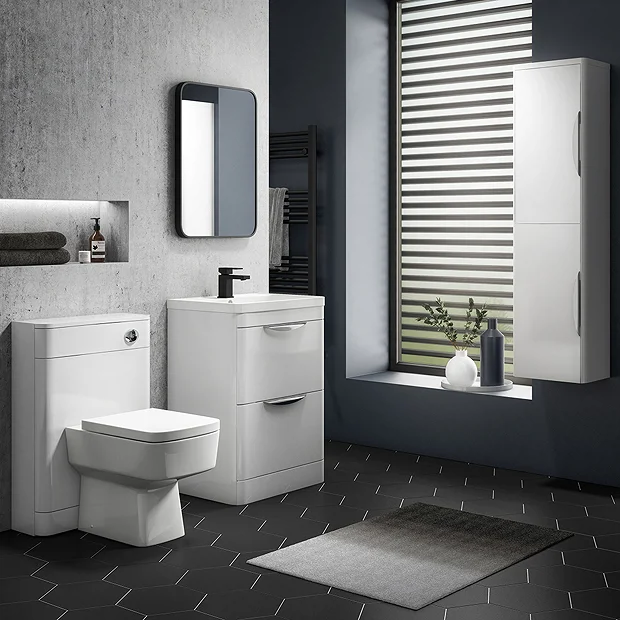 Arezzo Matt Black 700 X 500 Rectangular Mirror 8 Arezzo Matt Black 700 X 500 Rectangular Mirror - Image 6